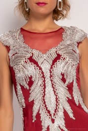 Avondjurk met zilver borduursel