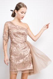 Asymmetrische cocktailjurk